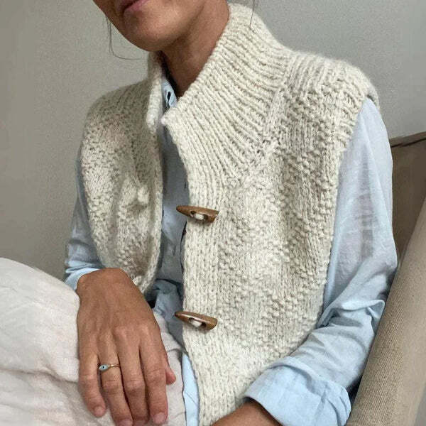 Merivale Knitted Vest - Image 3